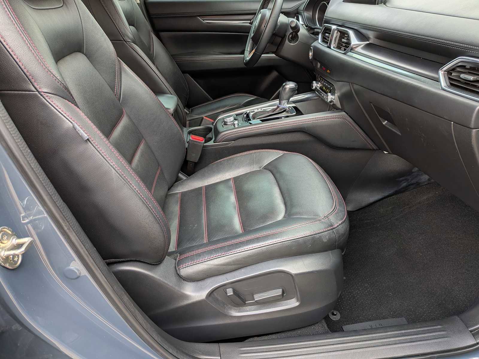 Used 2022 MAZDA CX-5 Carbon Edition image 21