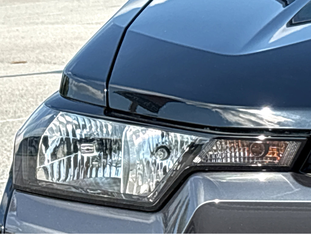 New 2024 Chevrolet Colorado LT w/ LT Convenience Package II image 20