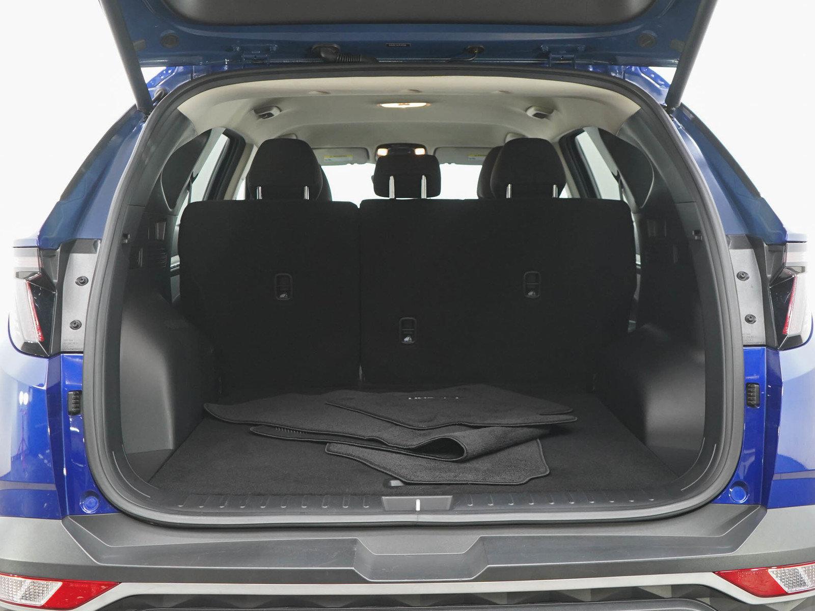 Used 2023 Hyundai Tucson SEL AWD/4WD image 16
