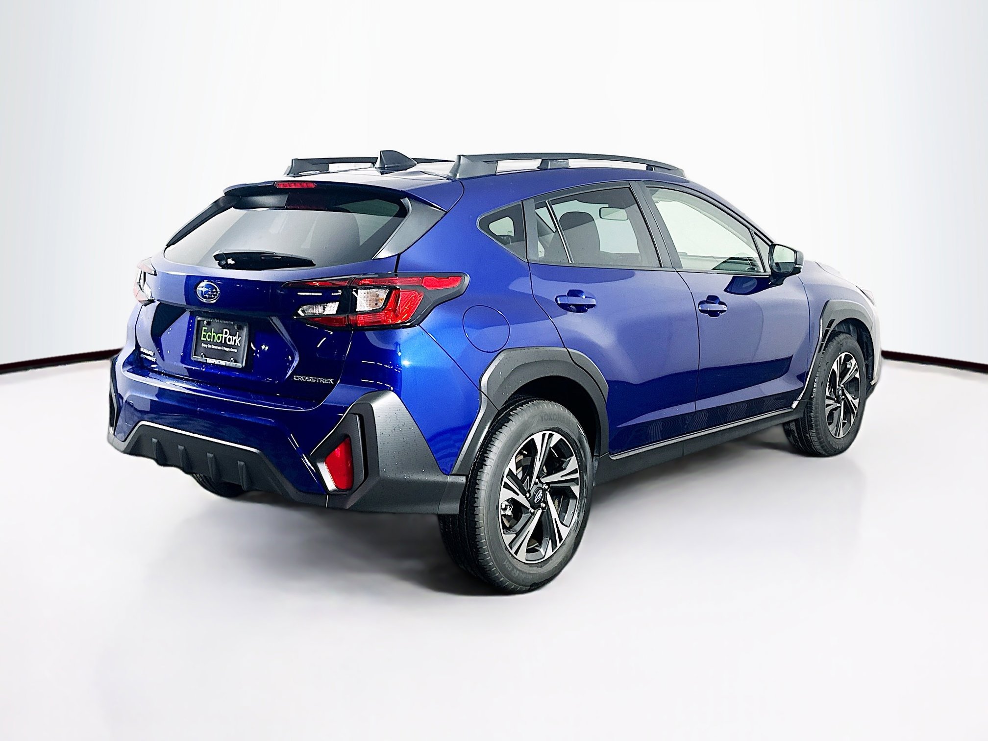 Used 2024 Subaru Crosstrek 2.0i Premium image 9