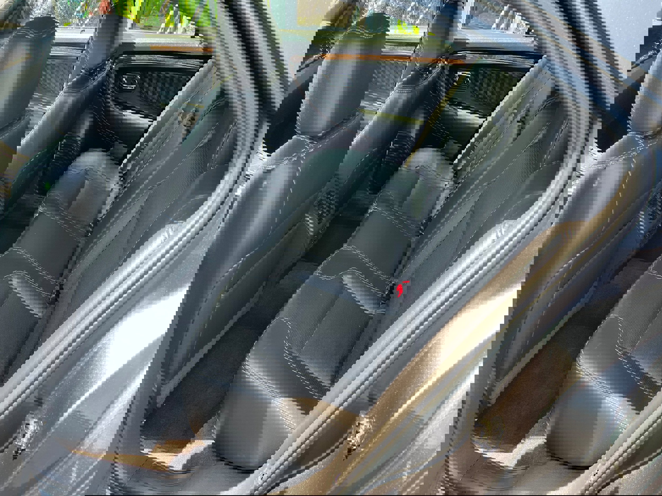 Used 2018 Ford Taurus Limited FWD image 7