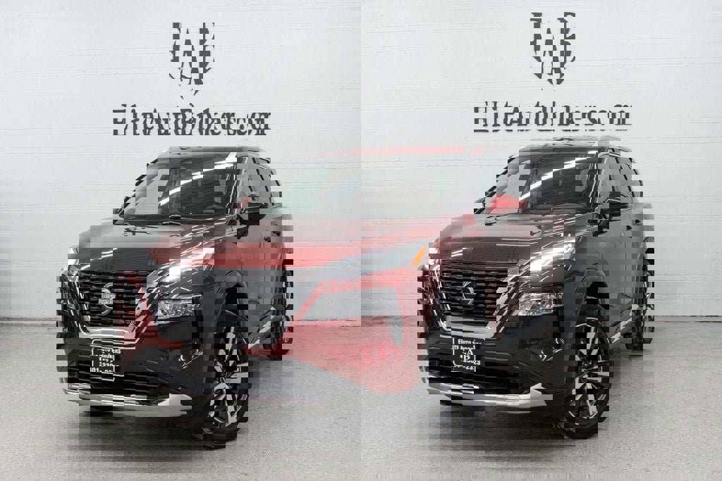 Used 2023 Nissan Rogue Platinum w/ Platinum Premium Package image 1