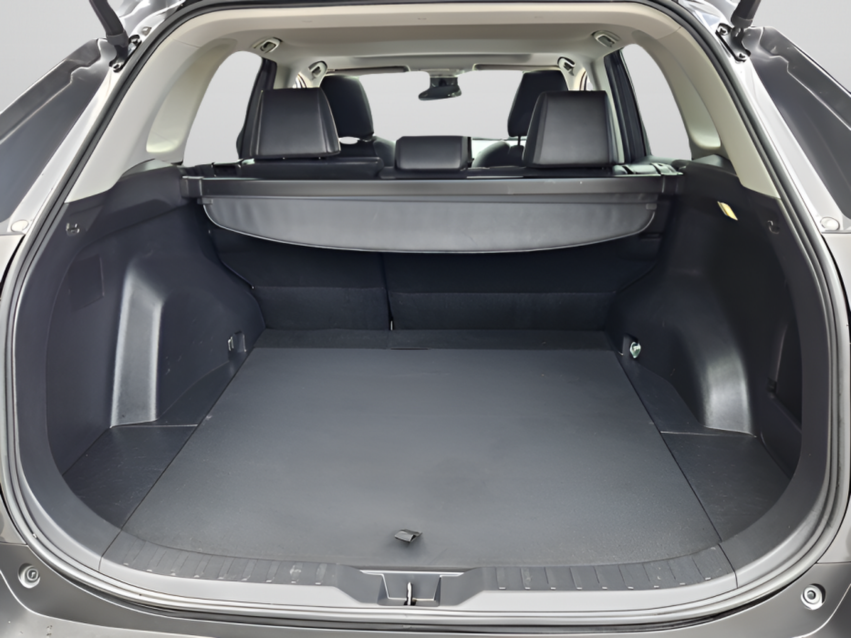 Used 2022 Toyota RAV4 XLE Premium FWD image 27