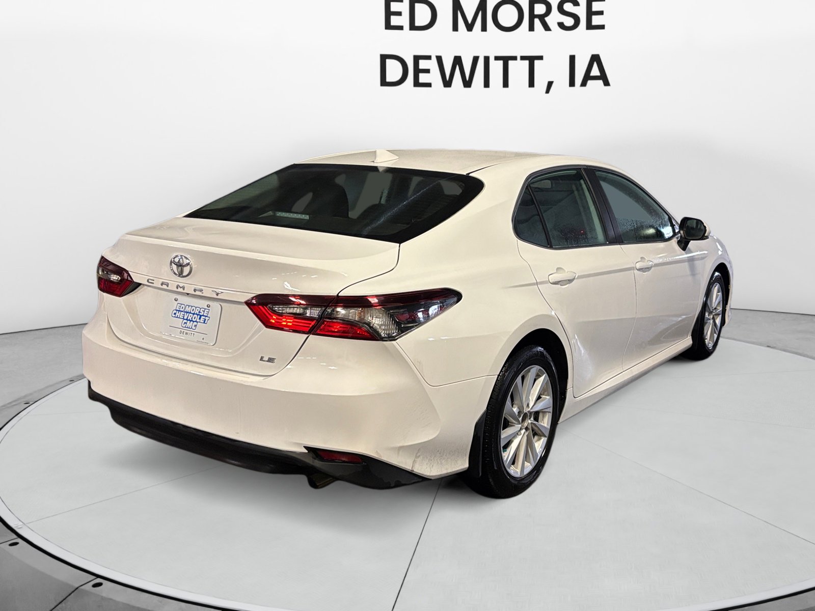 Used 2023 Toyota Camry LE w/ Convenience Package FWD image 5