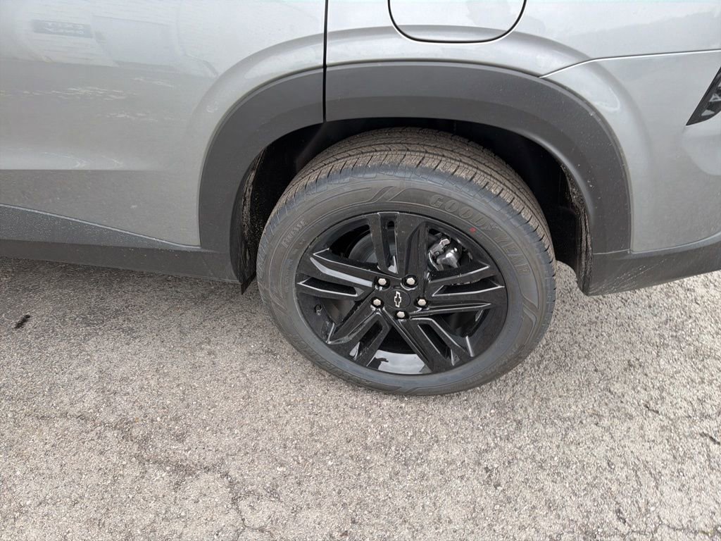 New 2026 Chevrolet Trax ACTIV w/ Driver Confidence Package image 9