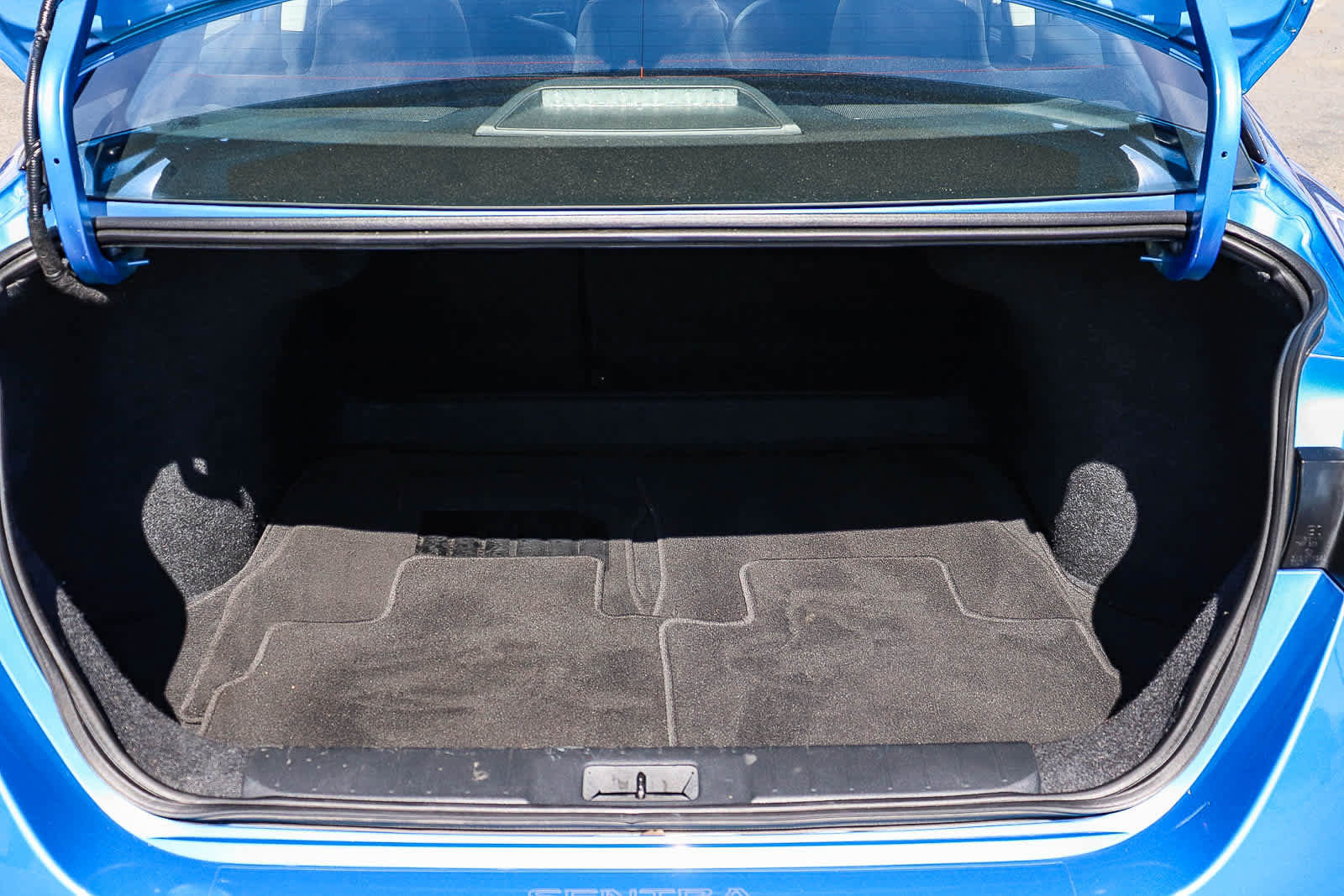 Used 2021 Nissan Sentra SR w/ SR Premium Package image 23