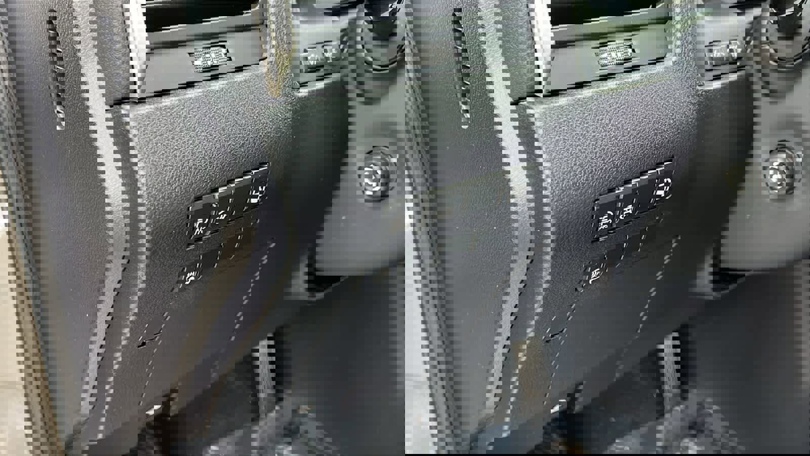 Used 2019 Lexus RX 450h AWD image 23