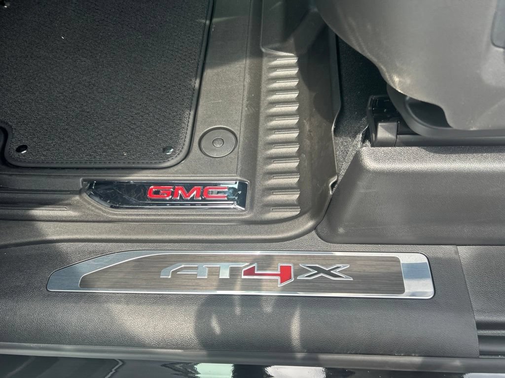 New 2026 GMC Sierra 2500 AT4X AWD/4WD image 29