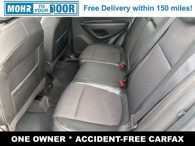 Used 2022 Chevrolet Trax LT w/ LT Convenience Package image 32