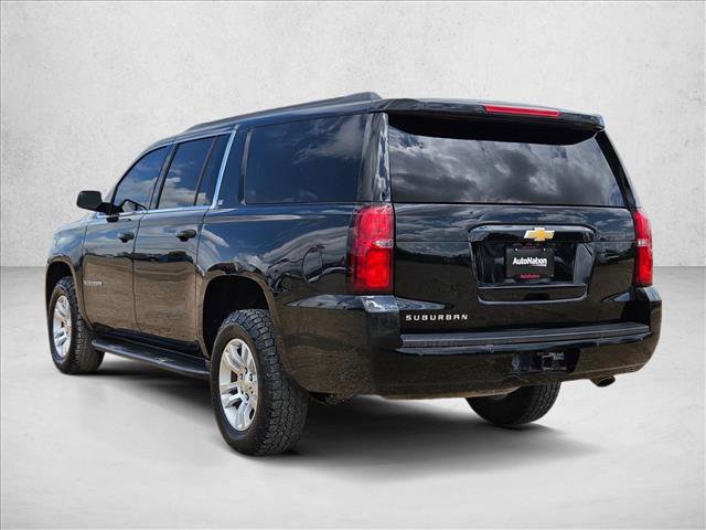 Used 2018 Chevrolet Suburban LT RWD image 8