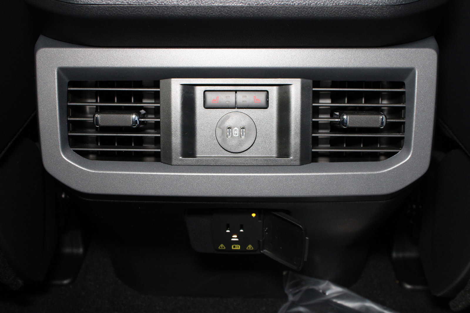 New 2025 Ford F350 Lariat w/ Lariat Ultimate Package image 27