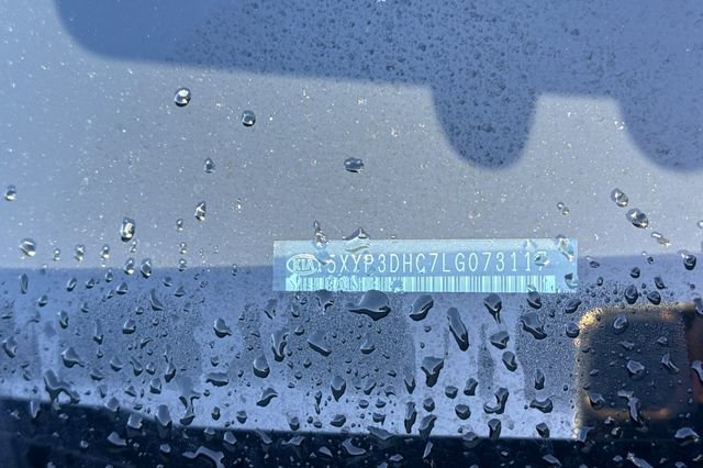 Used 2020 Kia Telluride EX w/ EX Premium Package image 3