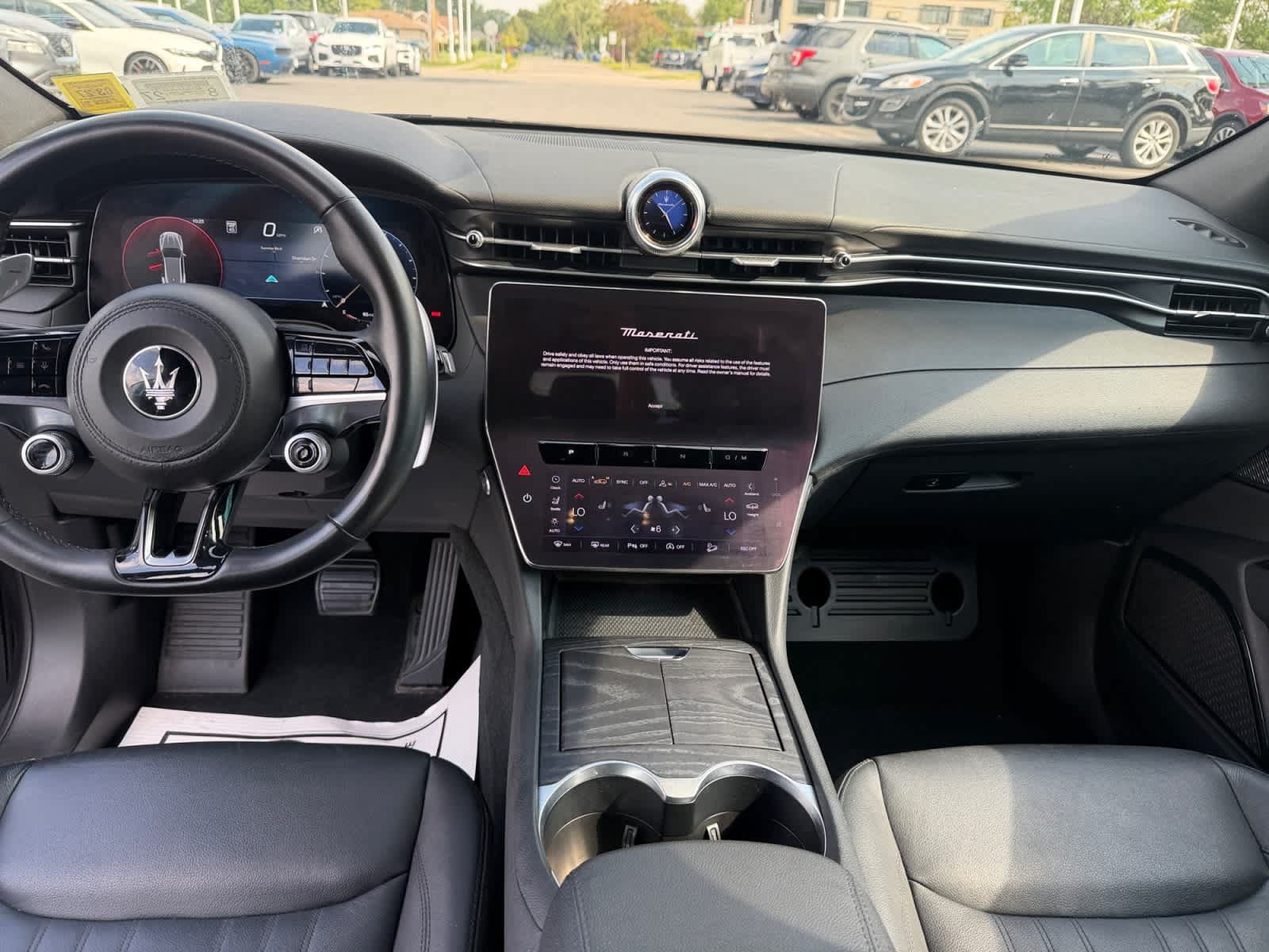 Used 2023 Maserati Grecale Modena AWD/4WD image 17