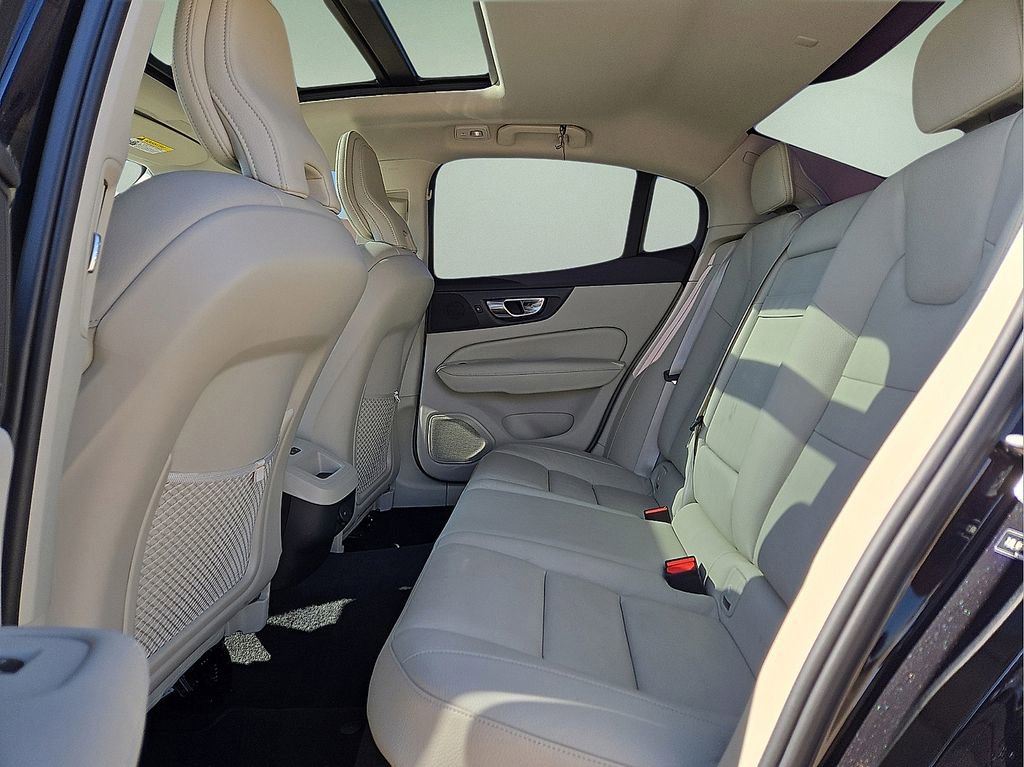 Used 2024 Volvo S60 B5 Core w/ Climate Package image 15