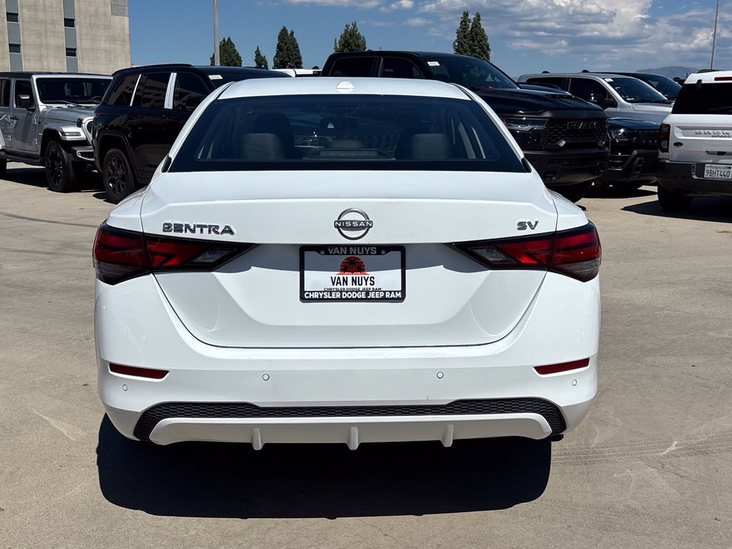 Used 2024 Nissan Sentra SV FWD image 3
