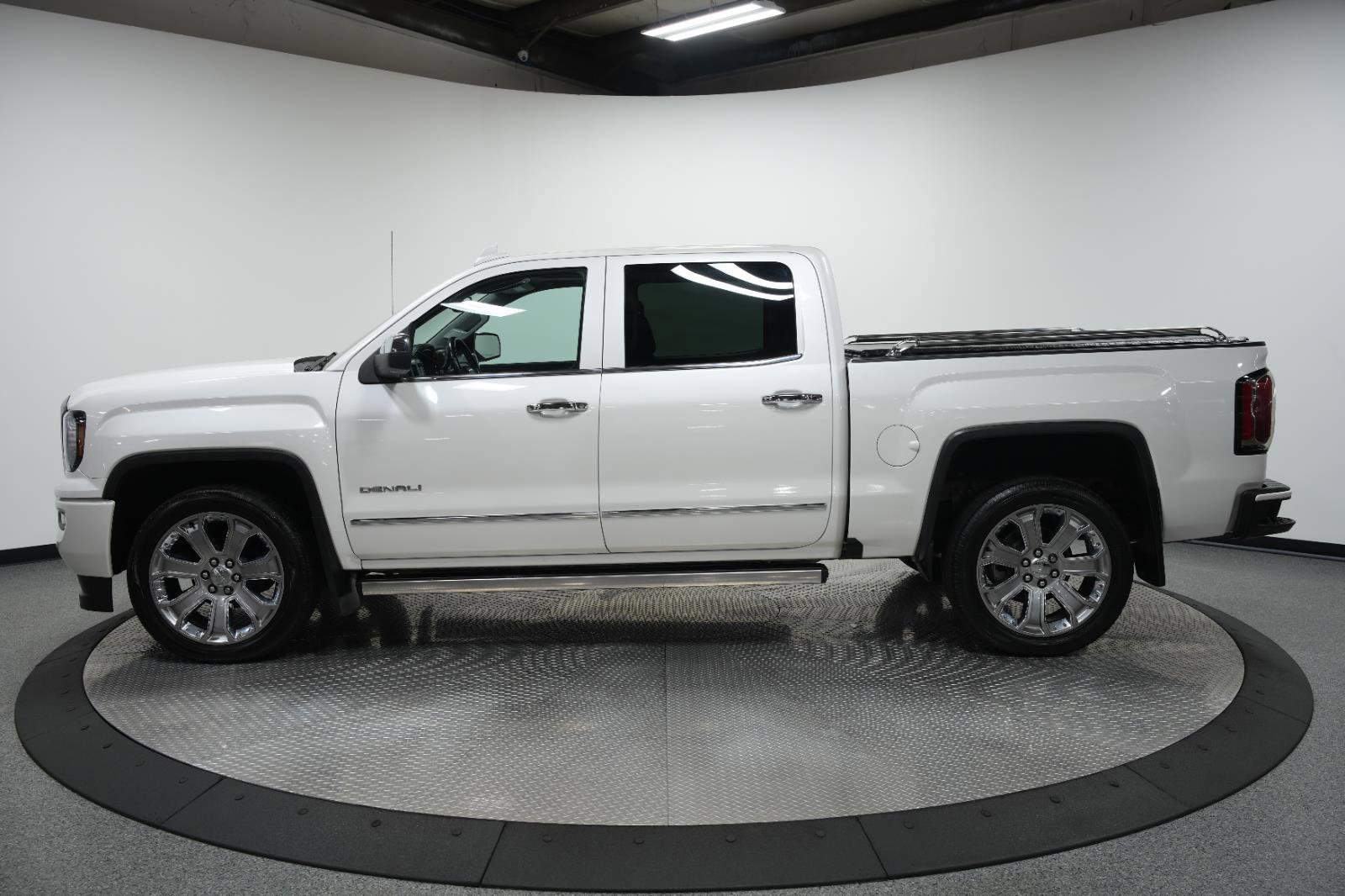 Used 2018 GMC Sierra 1500 Denali w/ Denali Ultimate Package image 7