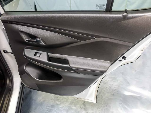 Certified 2025 Buick Envista Sport Touring FWD image 28