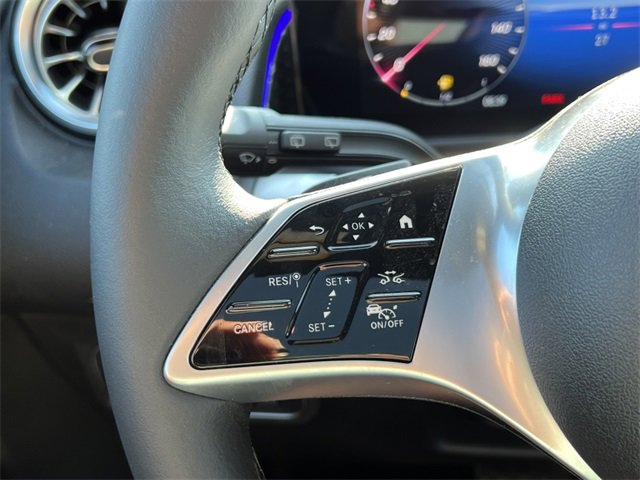 Used 2024 Mercedes-Benz GLB 250 4MATIC image 19