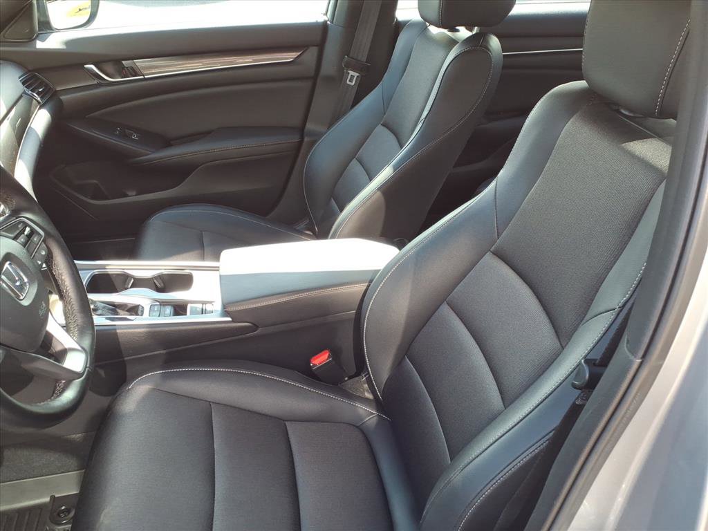 Used 2022 Honda Accord Sport image 12