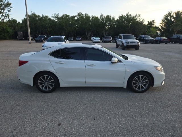 Used 2018 Acura TLX w/ Technology Package FWD image 6