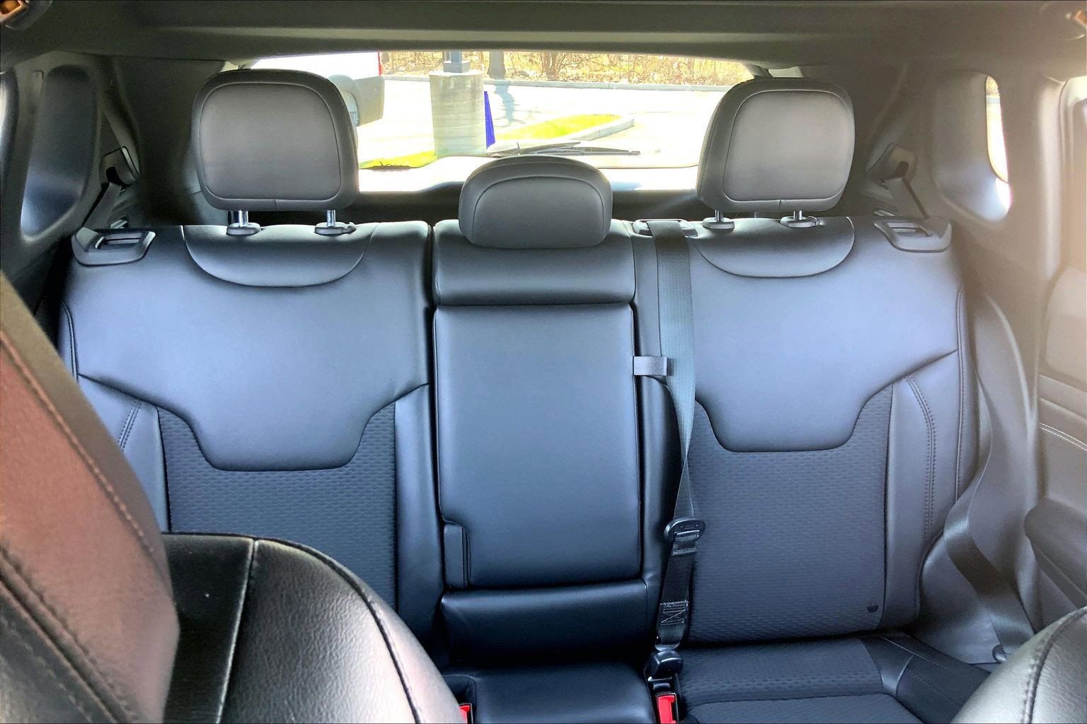 Certified 2022 Jeep Compass Altitude w/ Sun and Sound Group image 32