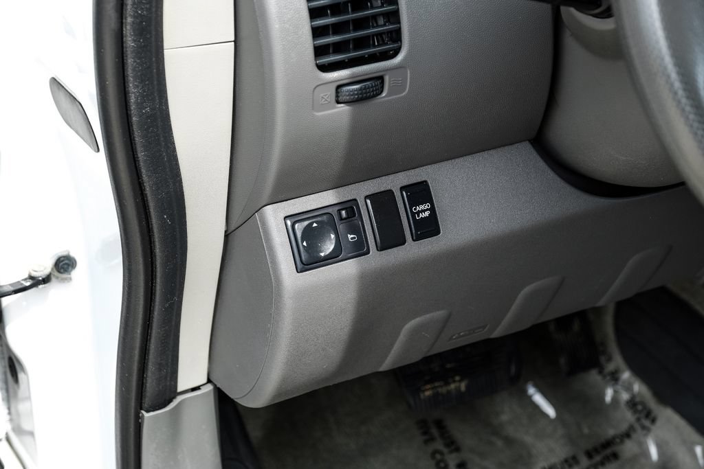 Used 2018 Nissan Frontier SV RWD image 24