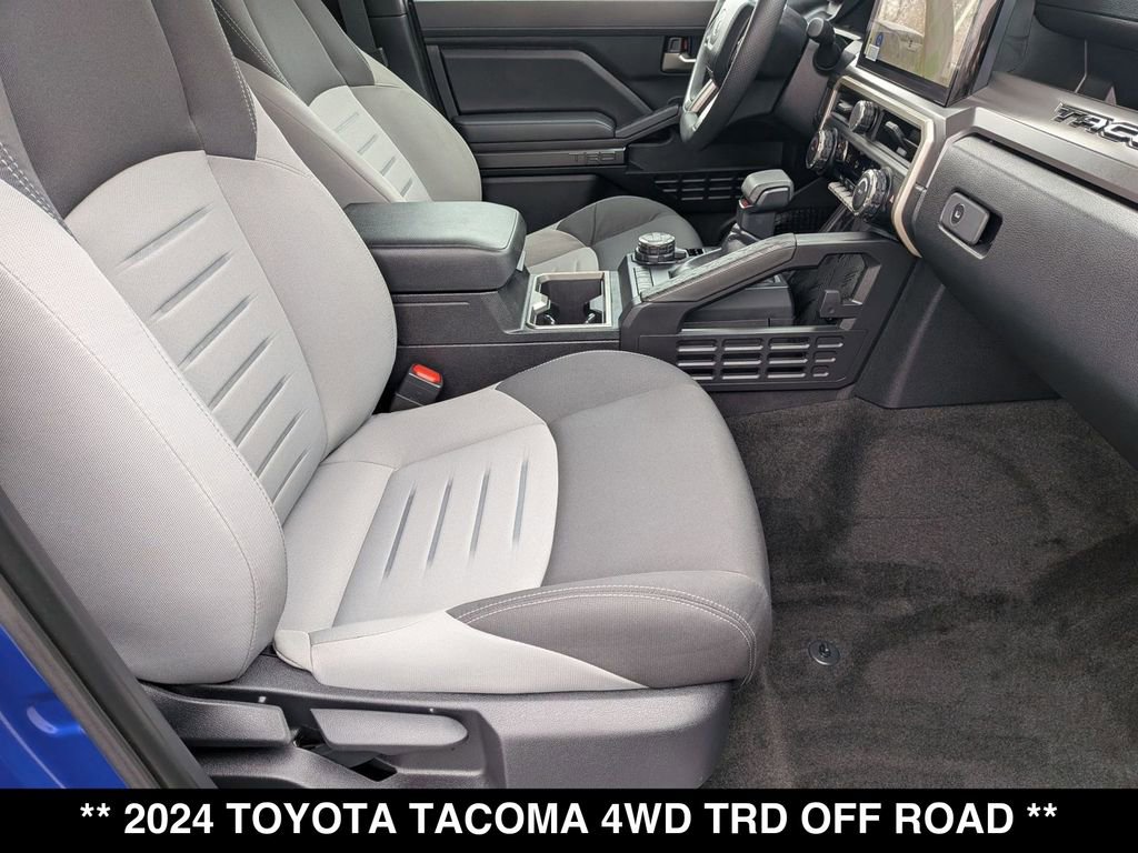 Used 2024 Toyota Tacoma TRD Off-Road image 27
