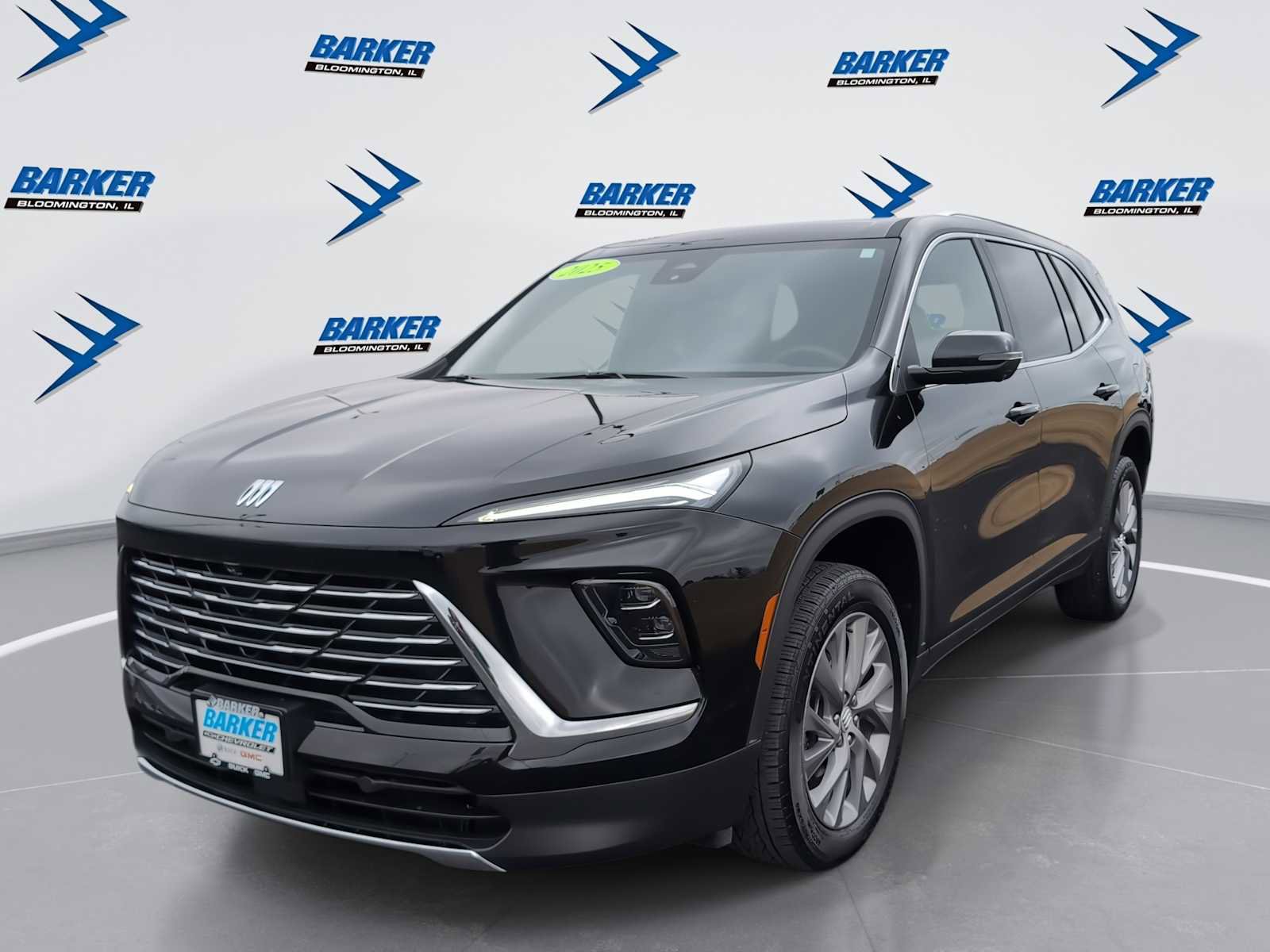 Used 2025 Buick Enclave Preferred image 1