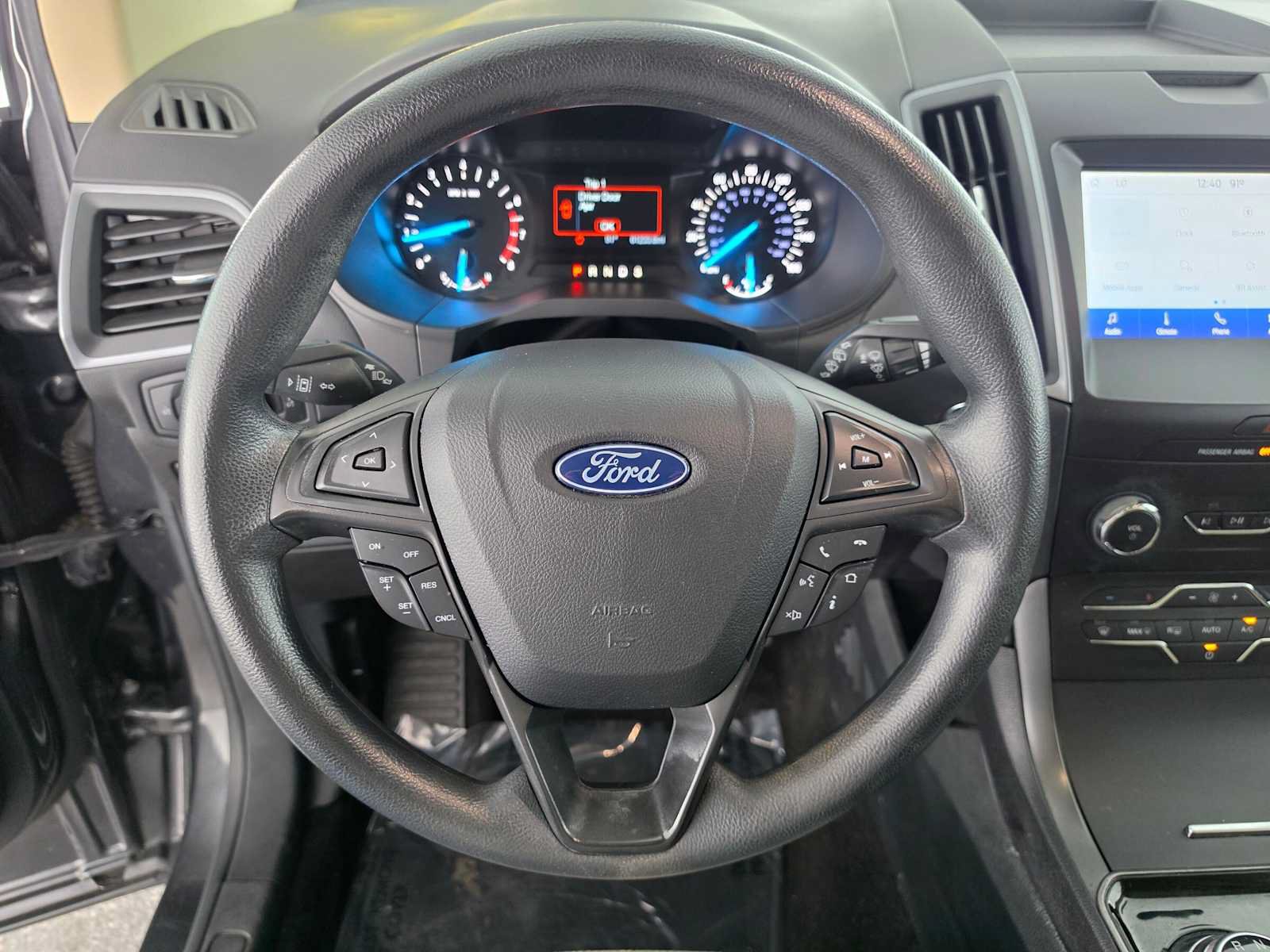 Used 2020 Ford Edge SE AWD/4WD image 22