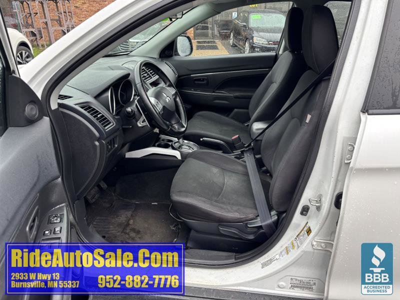 Used 2013 Mitsubishi Outlander Sport ES AWD/4WD image 10