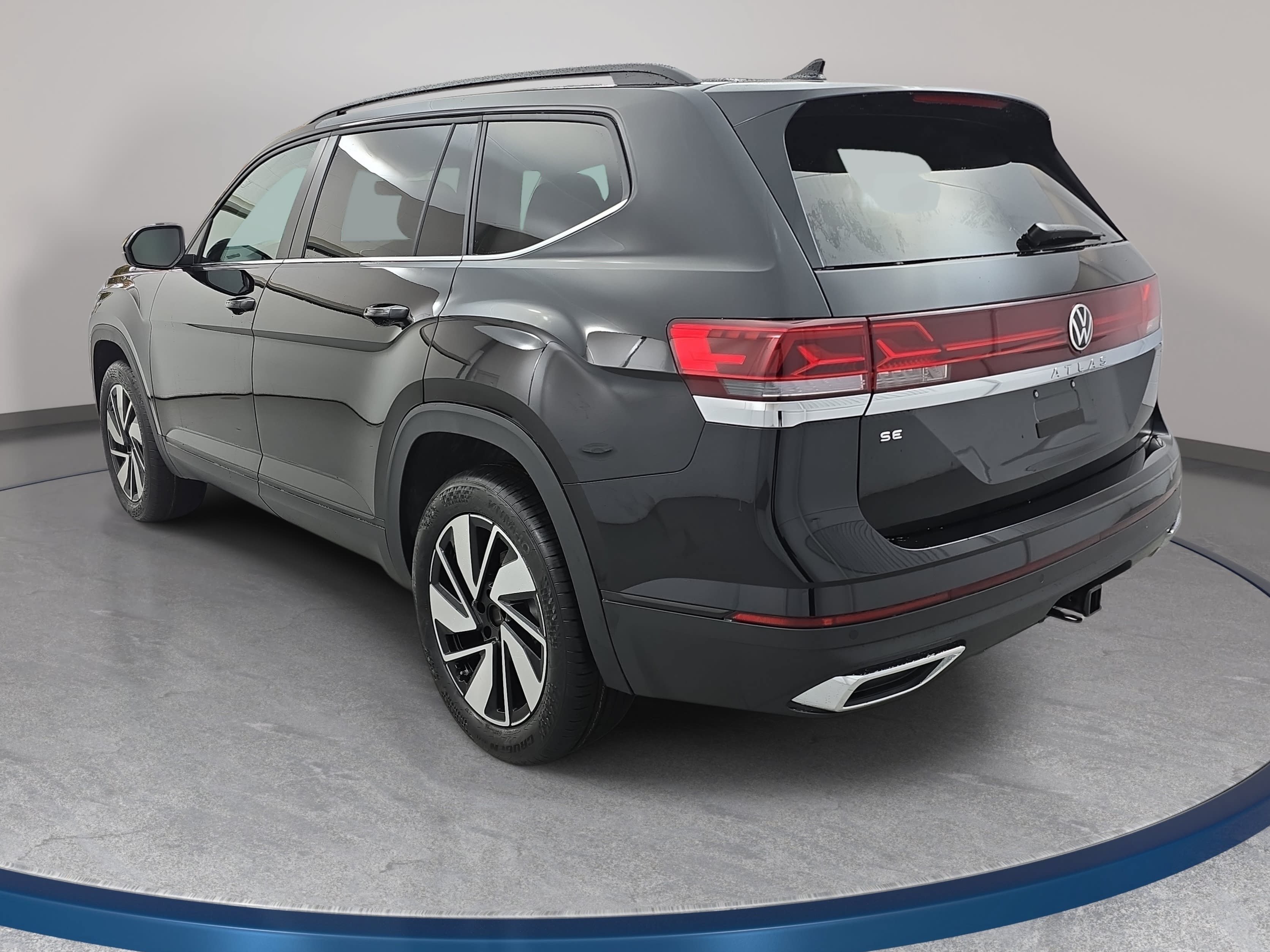 New 2026 Volkswagen Atlas SE FWD image 7