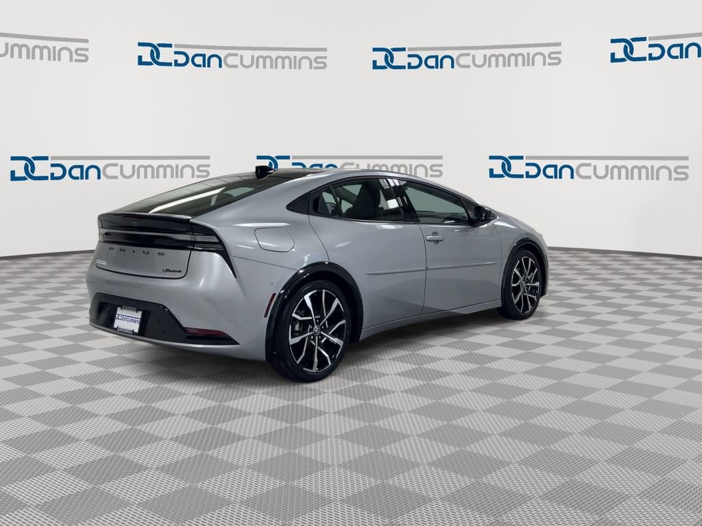 Used 2023 Toyota Prius Prime Premium w/ Advanced Technology Package FWD image 8