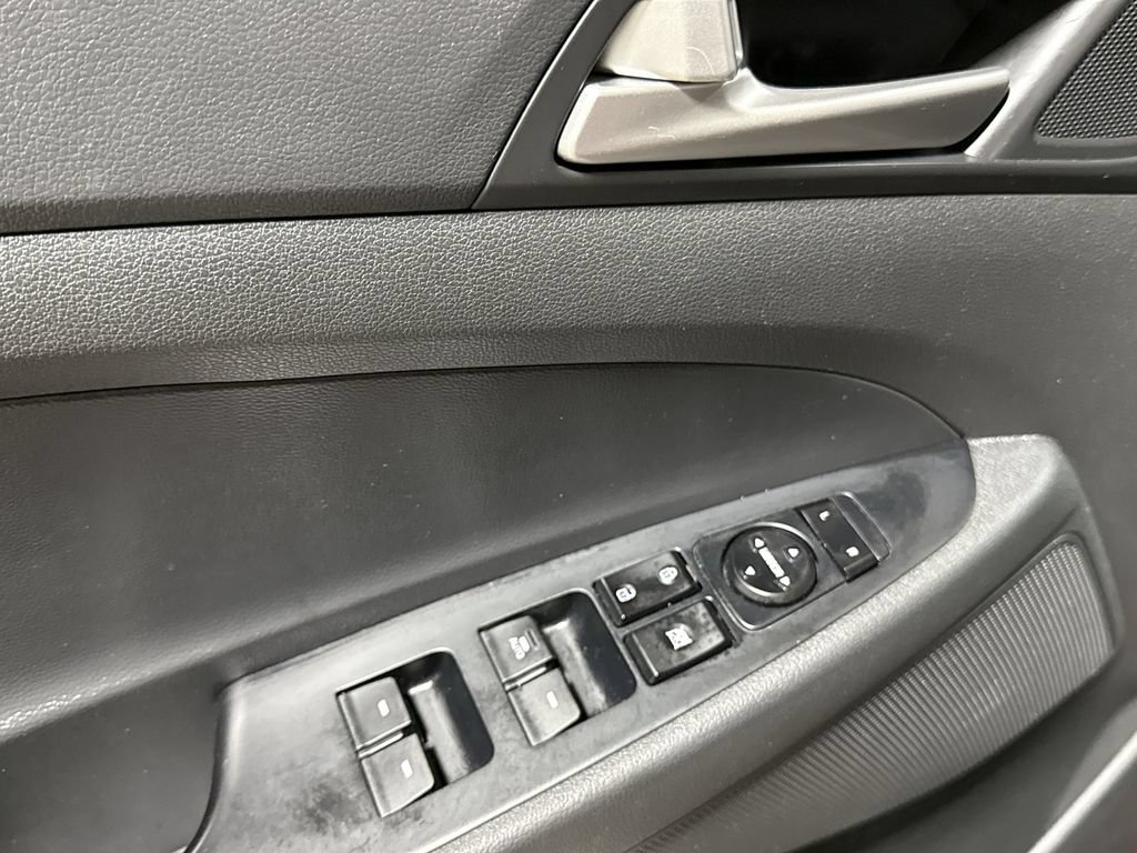 Used 2019 Hyundai Tucson Night AWD/4WD image 21