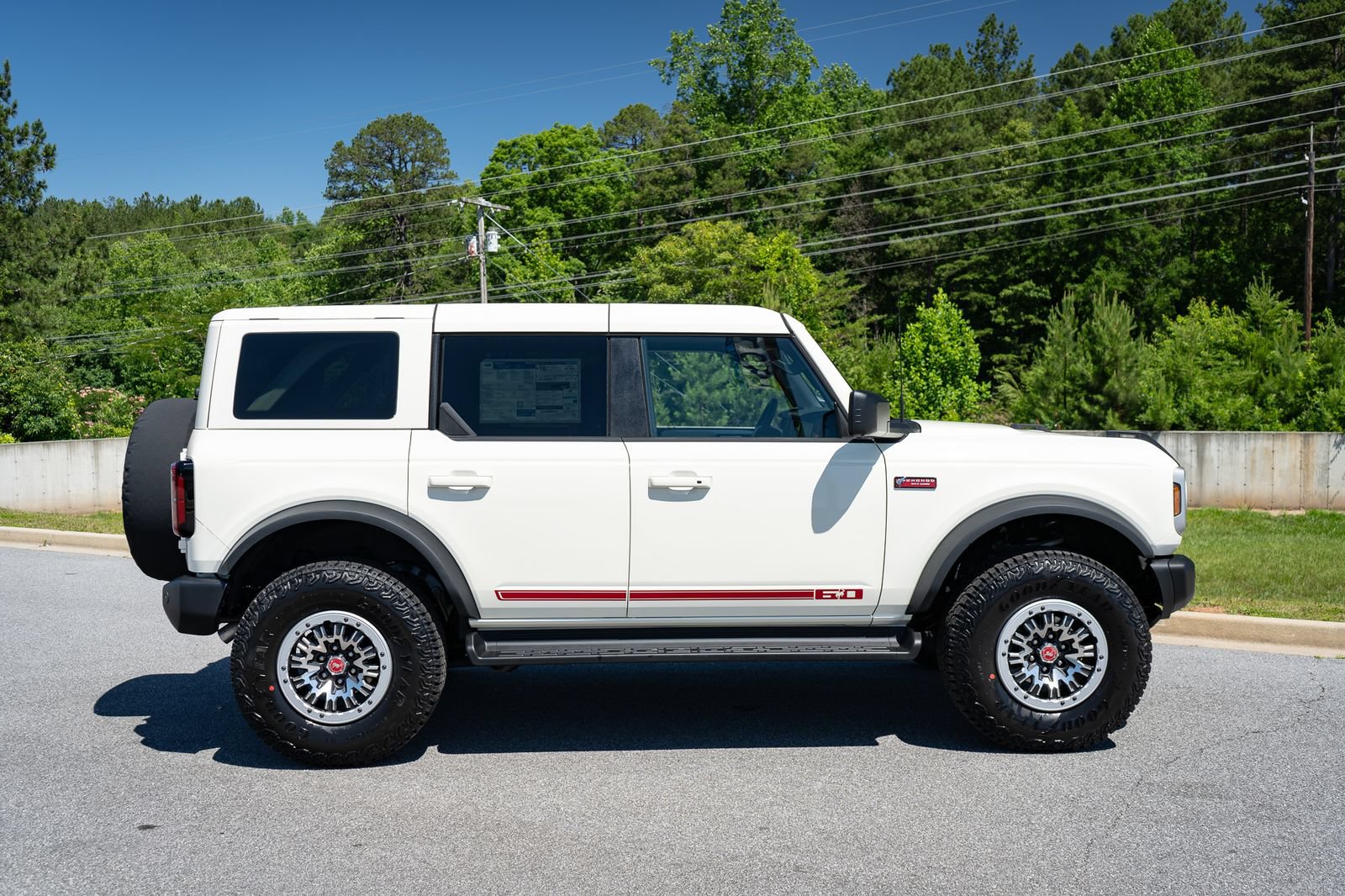 New 2026 Ford Bronco Outer Banks w/ Sasquatch Package AWD/4WD image 22