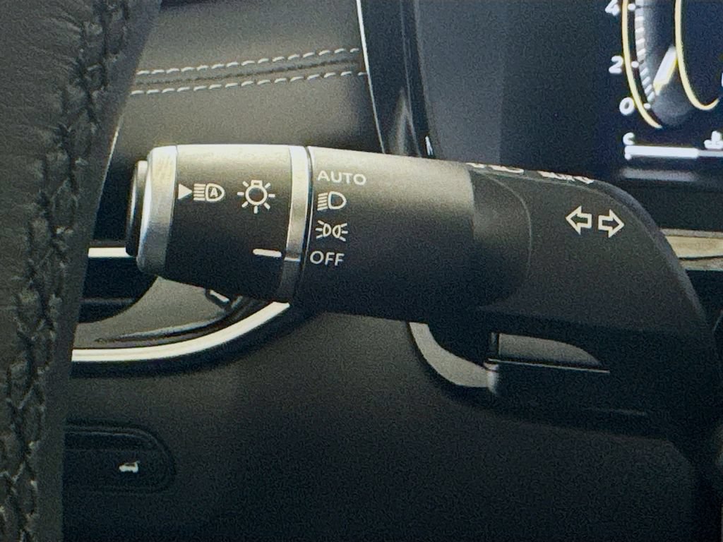 Certified 2026 INFINITI QX60 Luxe w/ Cargo Package FWD image 14