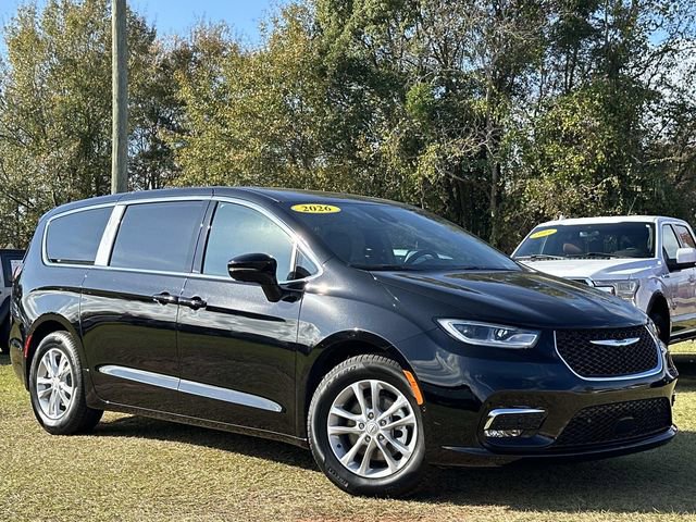 New 2026 Chrysler Pacifica Select image 6