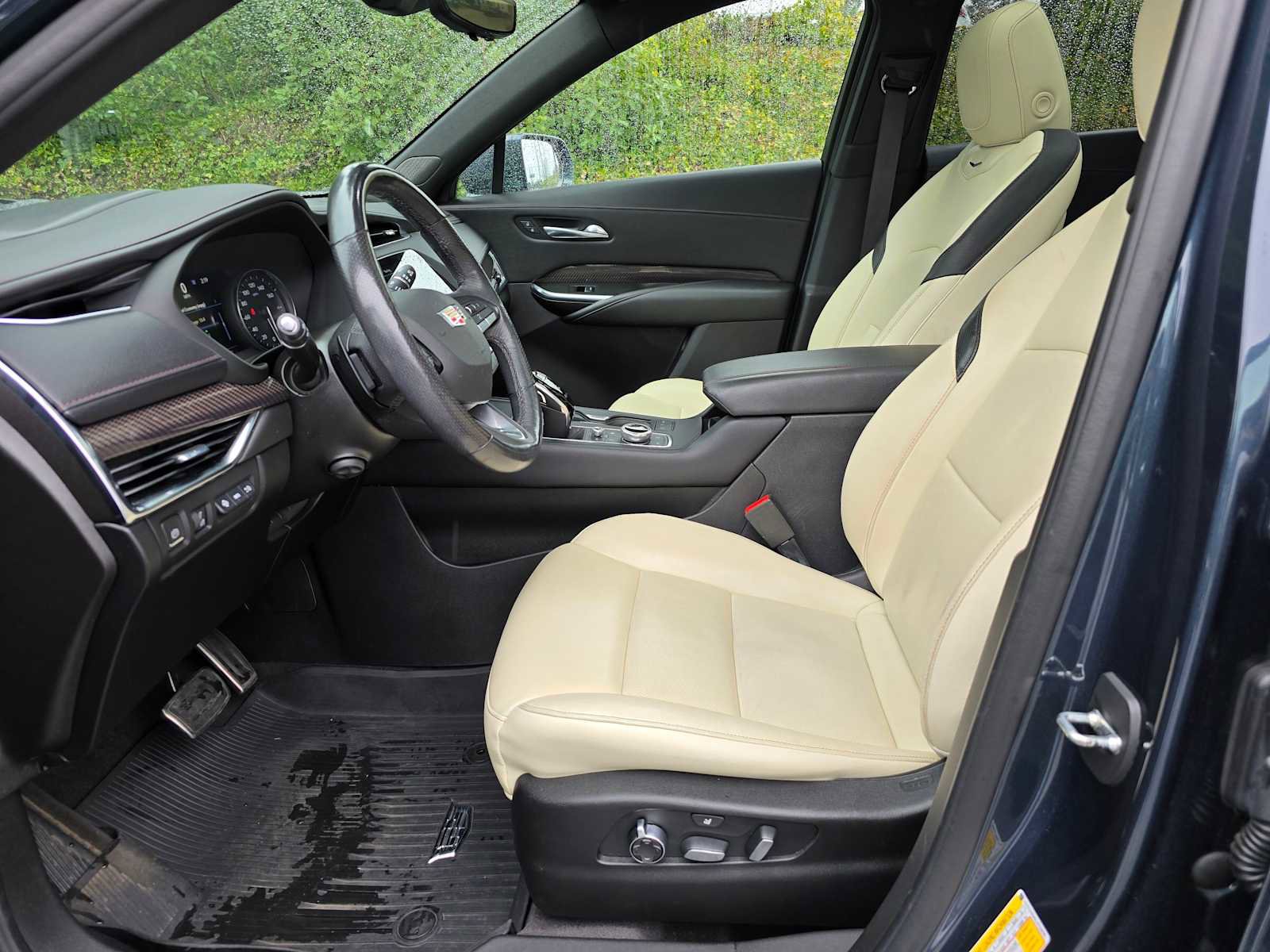 Used 2020 Cadillac XT4 Sport image 20