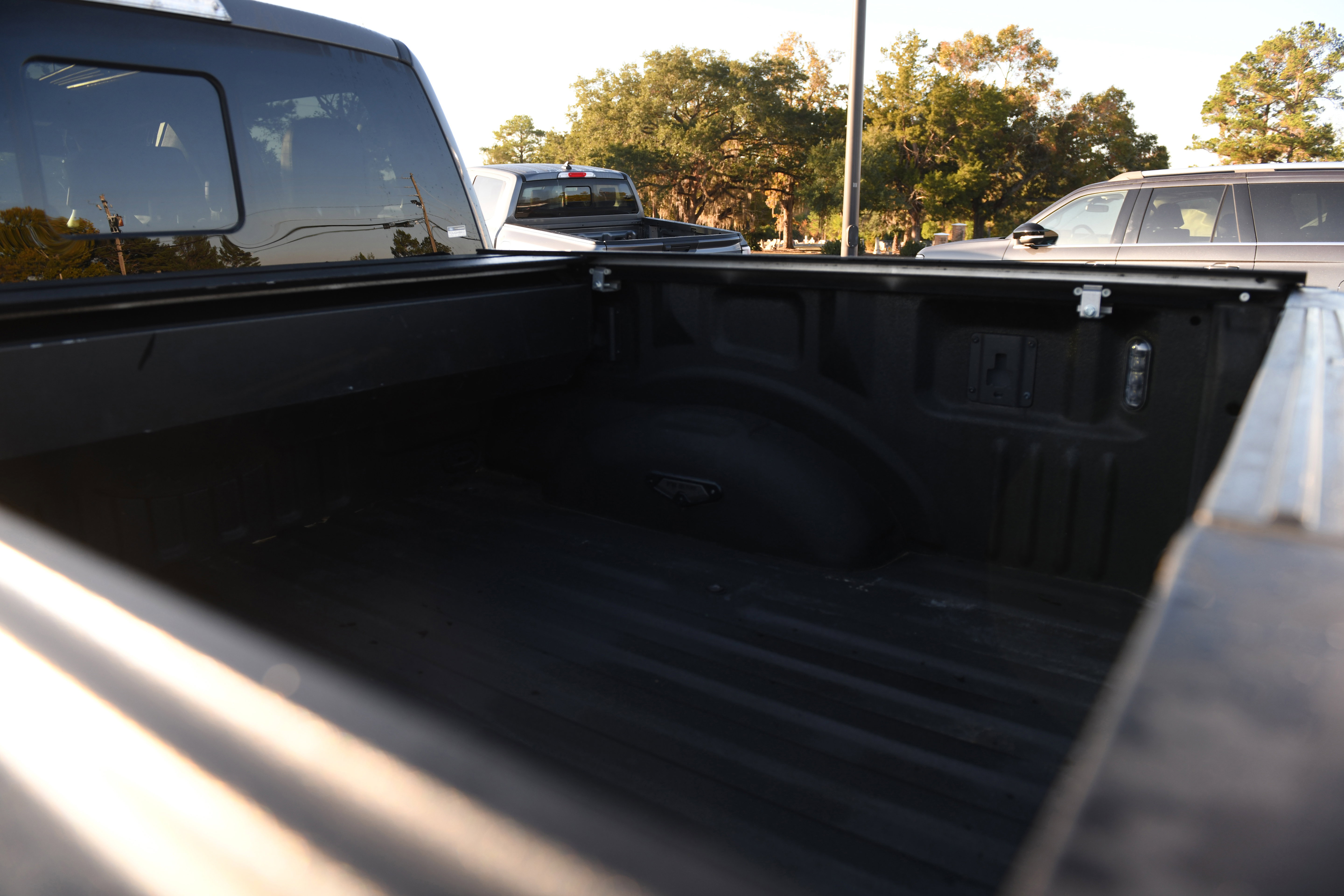 Used 2020 Ford F150 Raptor w/ Equipment Group 802A Luxury image 10