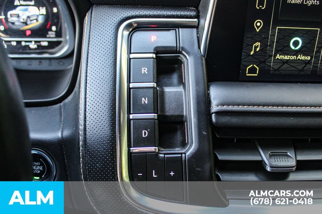 Used 2023 GMC Yukon AT4 AWD/4WD image 37