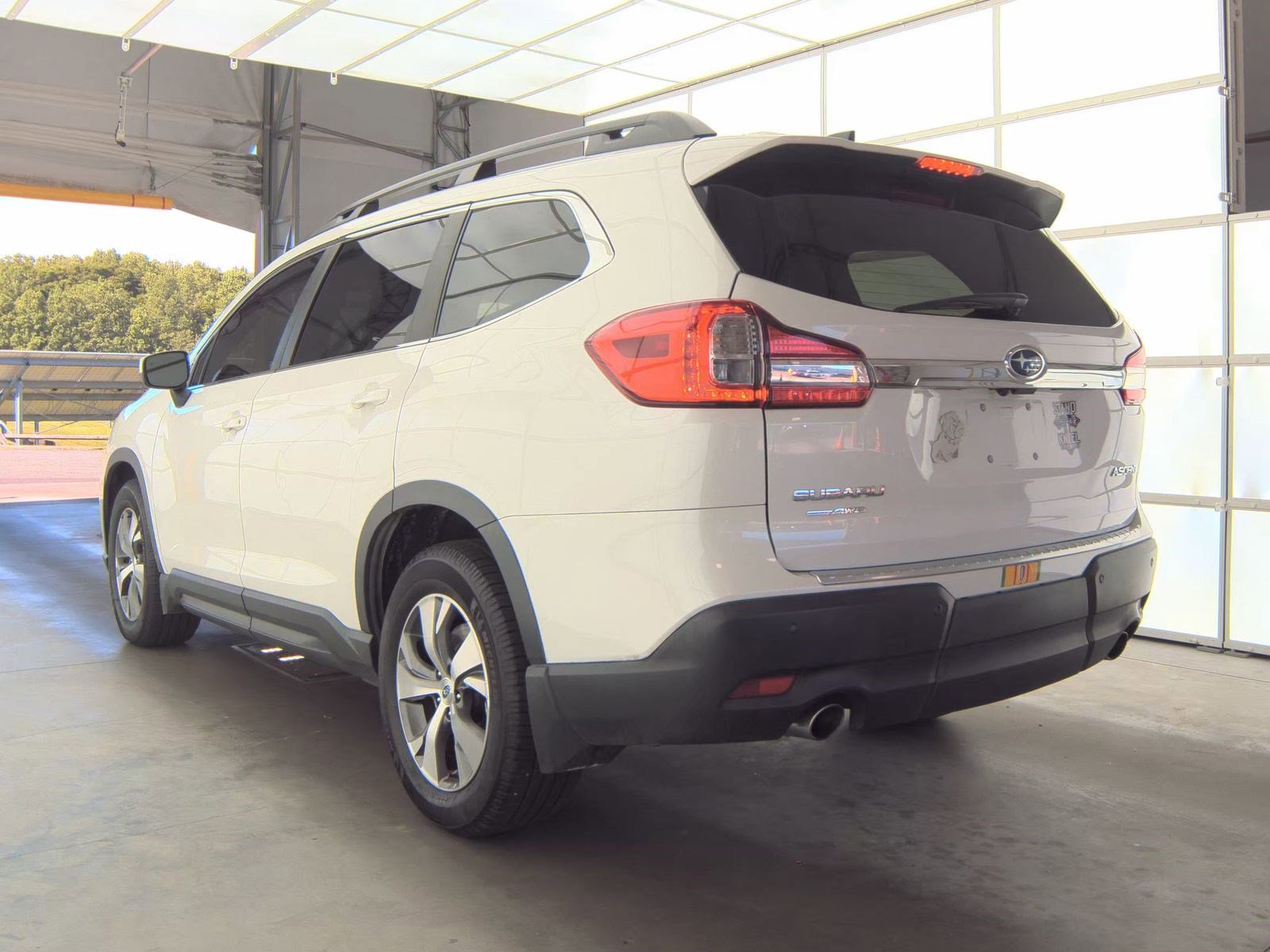 Used 2021 Subaru Ascent Premium w/ Convenience Package AWD/4WD image 11