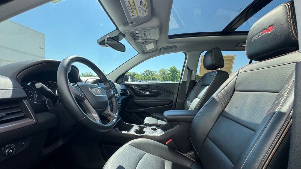 Used 2024 GMC Terrain AT4 w/ LPO, Floor Liner Package AWD/4WD image 21