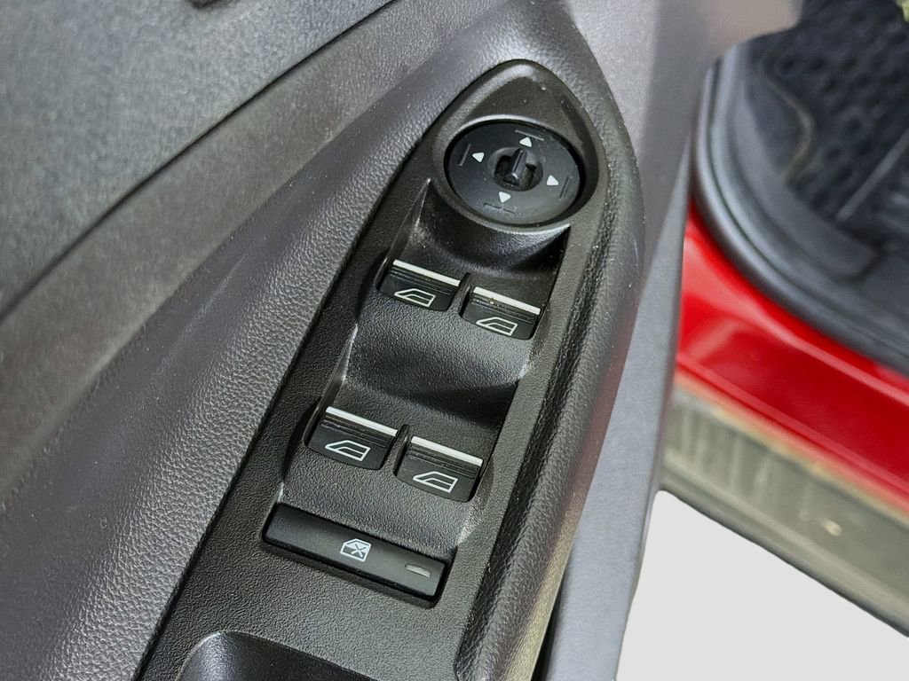 Used 2017 Ford Escape Titanium FWD image 21