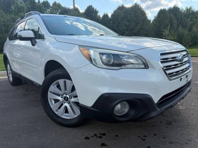 Used 2017 Subaru Outback 2.5i Premium AWD/4WD image 2