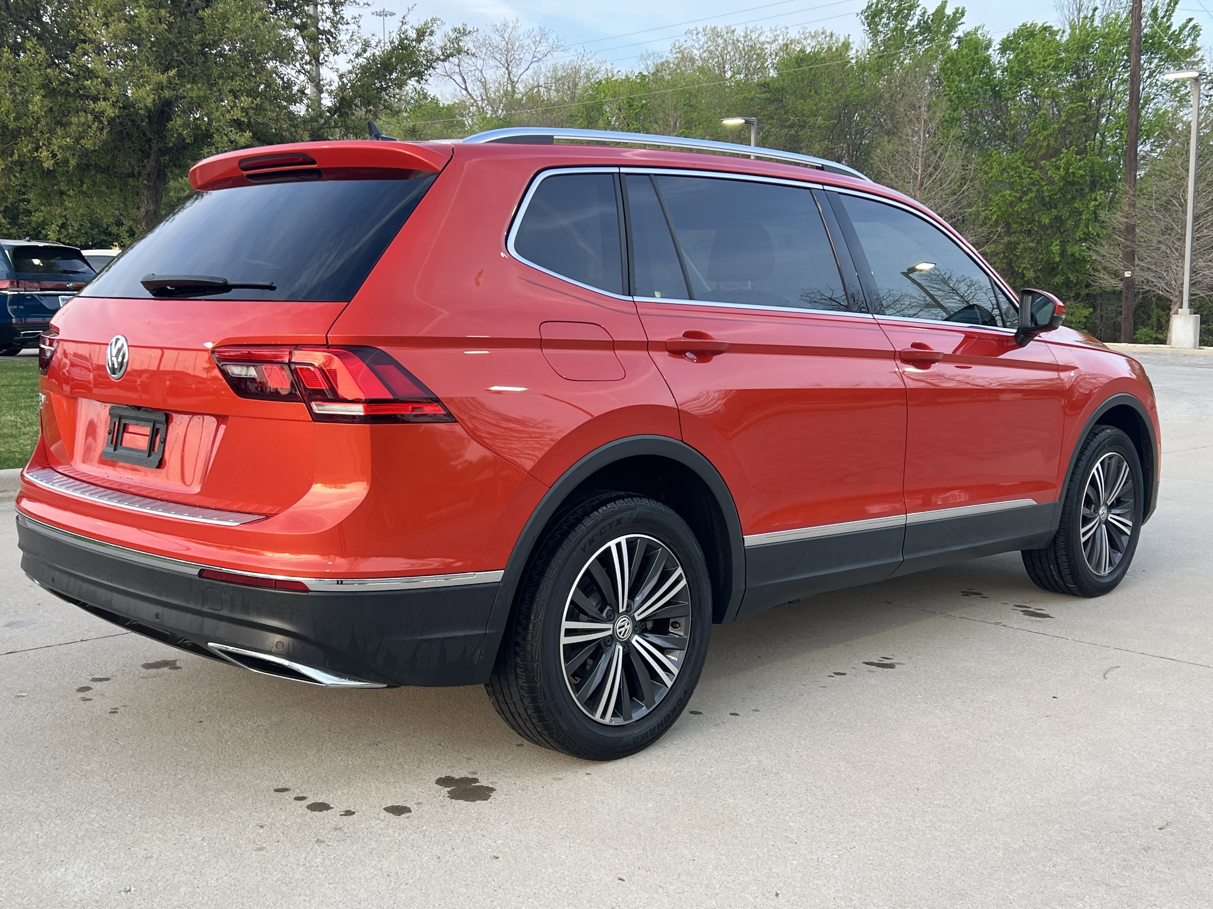 Used 2019 Volkswagen Tiguan SEL image 10