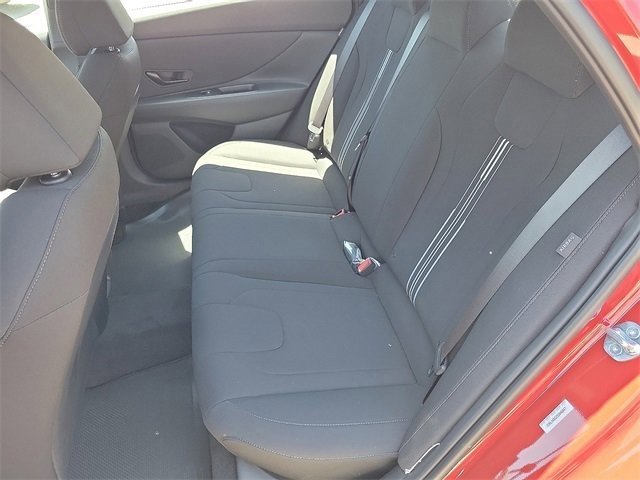 New 2025 Hyundai Elantra Sport image 17