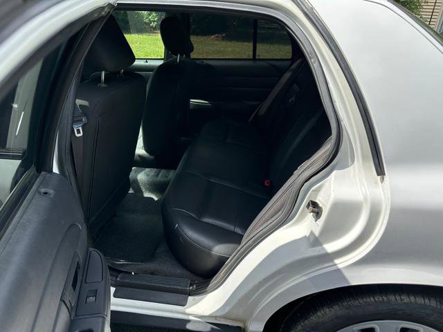 Used 2010 Ford Crown Victoria Police Interceptor image 8