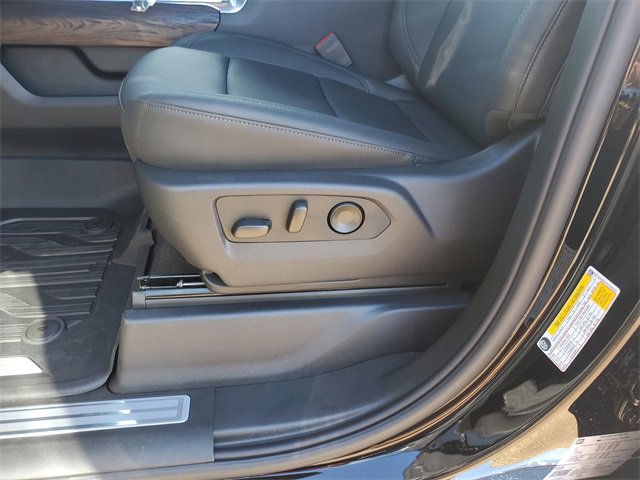New 2026 GMC Sierra 1500 SLT image 12