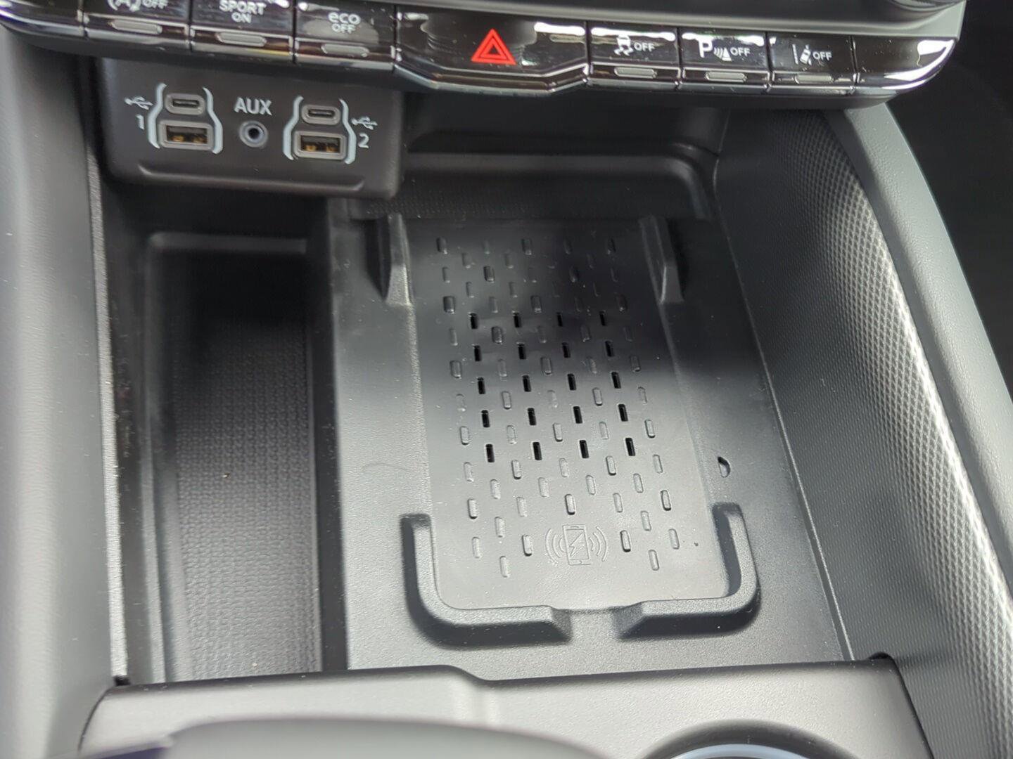 Used 2014 RAM 2500 SLT image 28