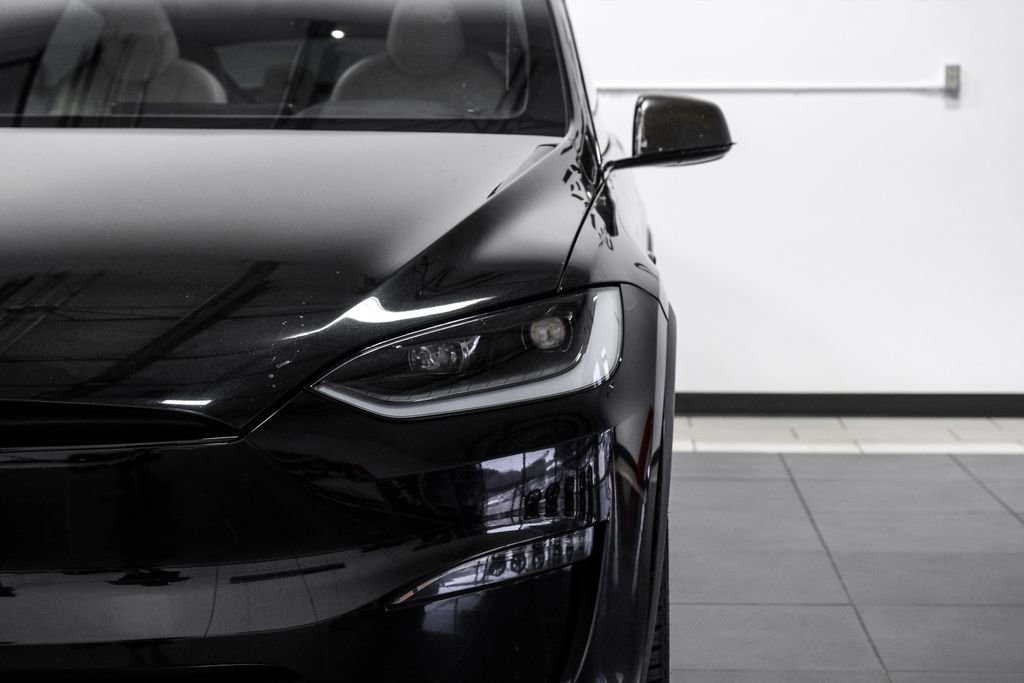 Used 2023 Tesla Model X image 52