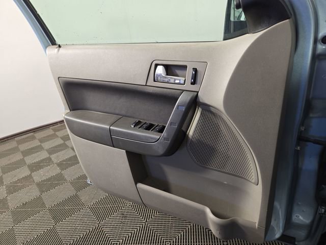 Used 2008 Ford Focus SE image 24